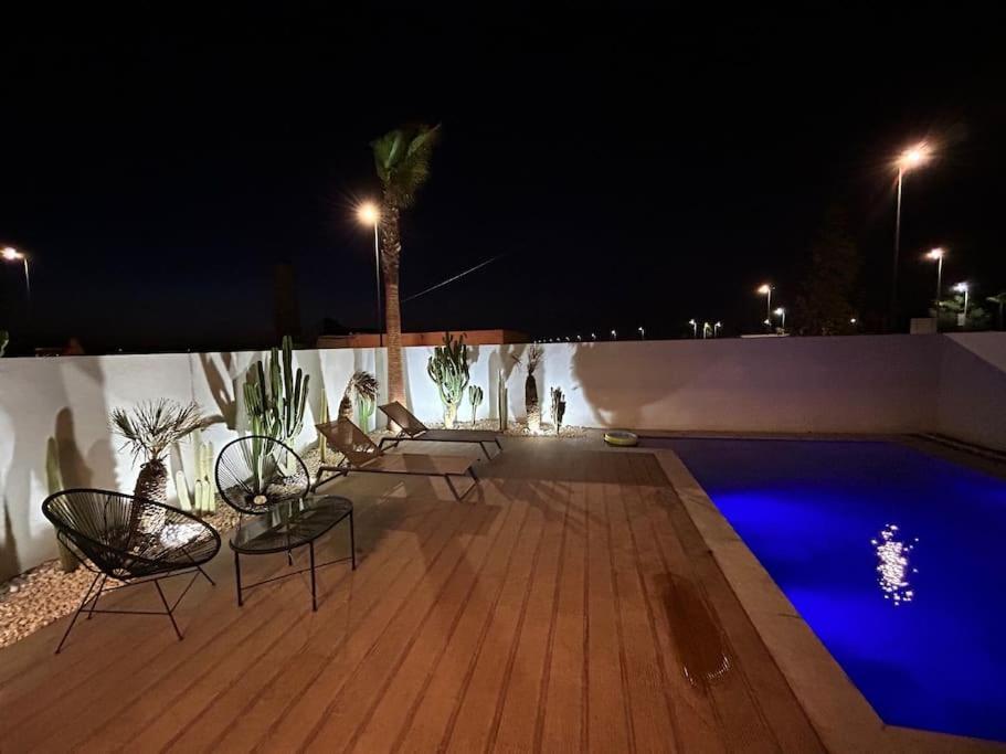 California Vue Atlas Avec Piscine Chauffee Villa Marrakesh